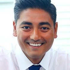 Aftab Pureval