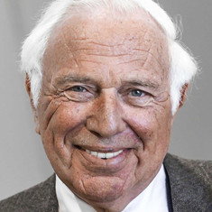 Ioan Holender