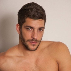 Ariel Vanean