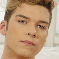 Axel Bolt