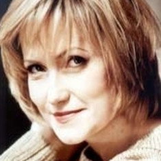 Laura Aikin