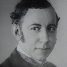 Alex Allin