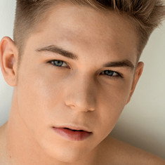 Hugo Carter