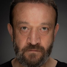 Şener Savaş