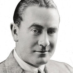 Owen Moore