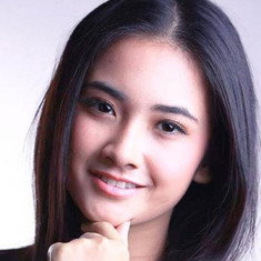 Nadya Arina