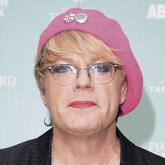 Suzy Eddie Izzard
