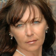 Saskia Farell