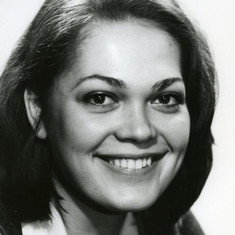 Elle Kull