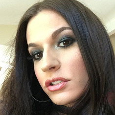 Michelle Firestone