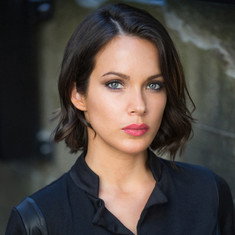 Aria DeMaris