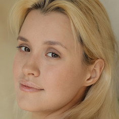 Angel Jolie