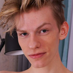 Alex Powelly