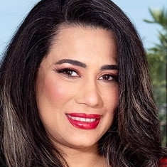 Loraine Del Sol
