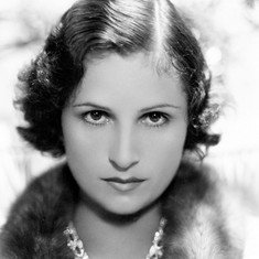 Nora Gregor
