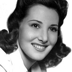 Gloria Warren