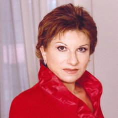 Mariella Devia