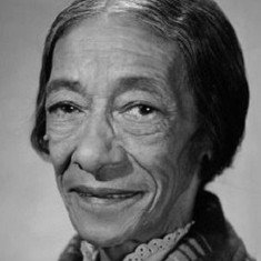 Estelle Hemsley