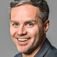 Peter Van De Veire