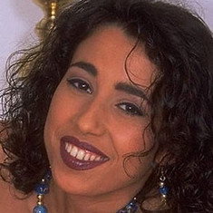 Julia Tchernei