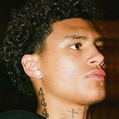 Elijah Flores