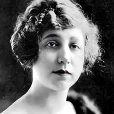 Lillian Gale