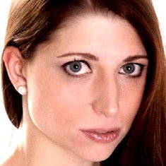 Natalie Bisous