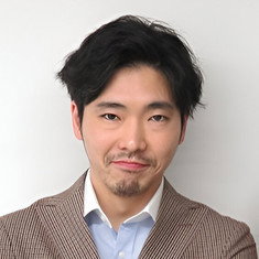 Tasuku Emoto