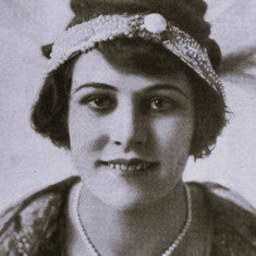 Ora Carew