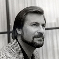 Richard Vernon