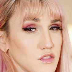 Lena Moon
