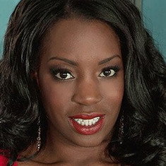 Mia Milan