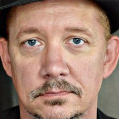 Tom Wood