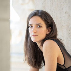 Júlia Huzella
