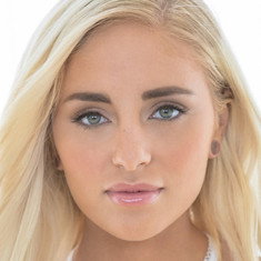Naomi Woods