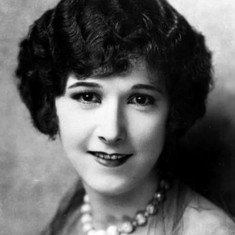Wanda Wiley