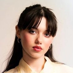 Violet McGraw