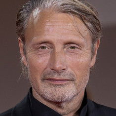 Mads Mikkelsen