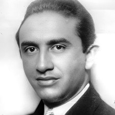 Sammy White
