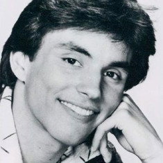 Eddie Castrodad