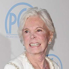 Joan Lee