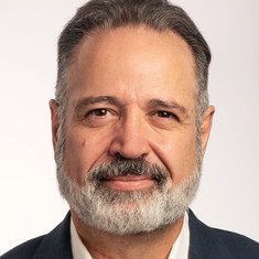 Robert J Morgalo