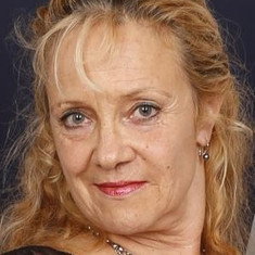 Bea Dumas