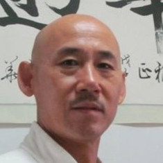 韩英群
