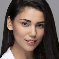 Nur Berfin Çiroğlu