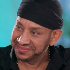 Essam Karika