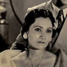 Rosa Aguirre