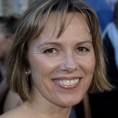 Lucinda Jenney