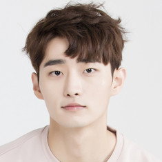 Shin Kang-Woo
