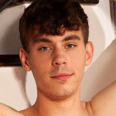 Tom Connor